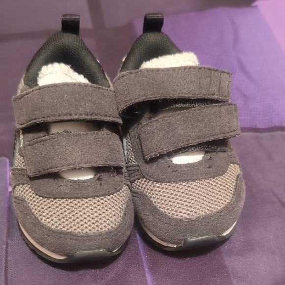 Puma Kids' Charcoal and Neon Sneakers - Picture 3 of 6